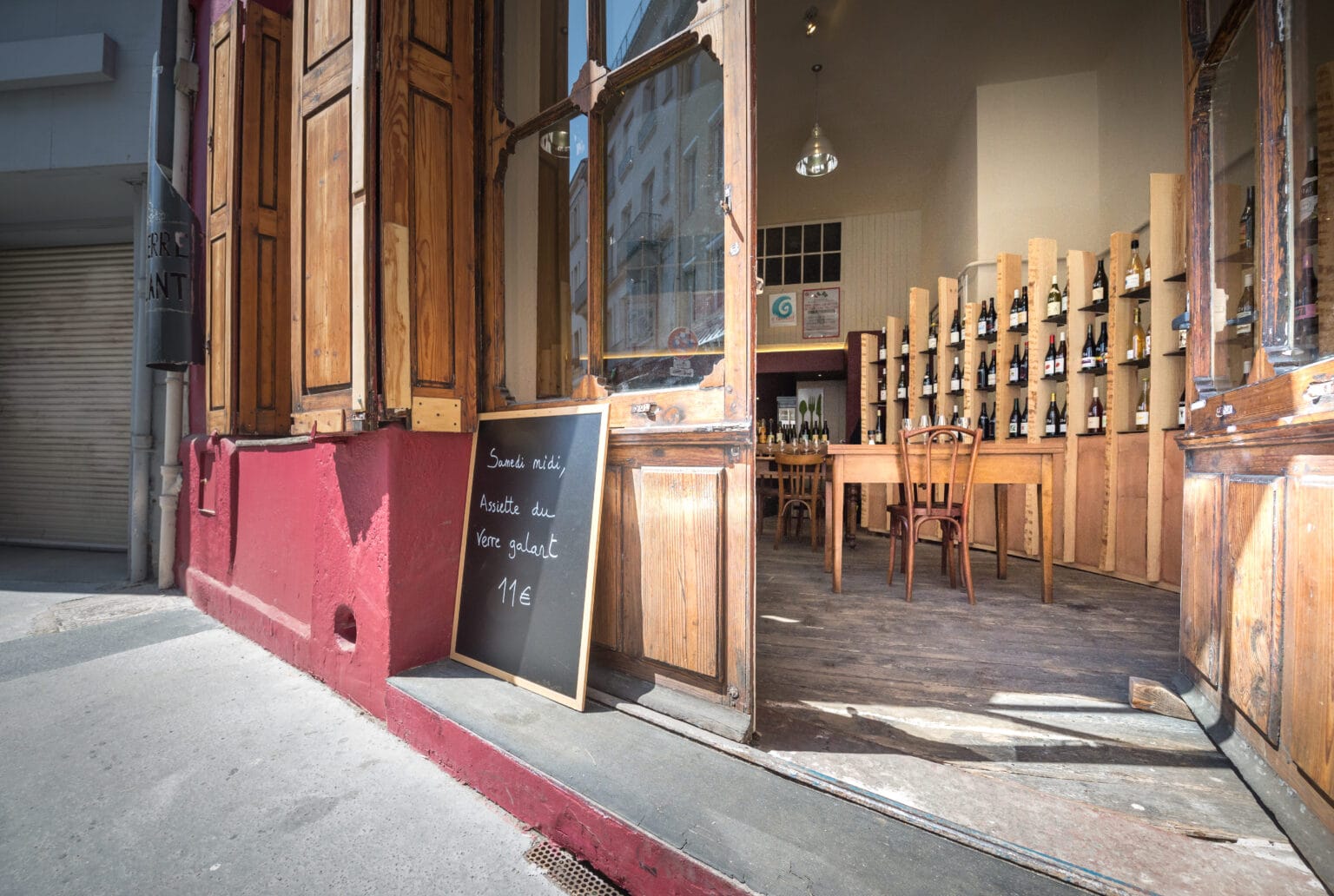 Projet de rénovation d'un restaurant caviste à Saint-Étienne (42)