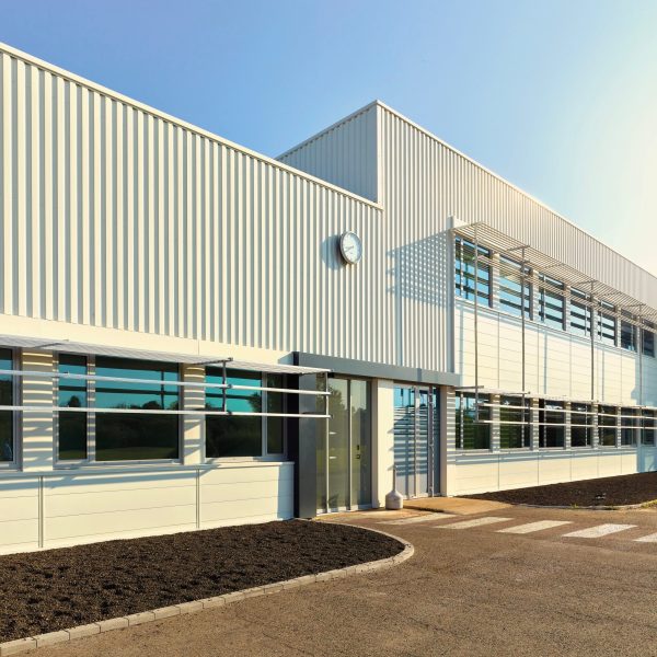 Rénovation de l’usine ZF à Andrézieux-Bouthéon, Loire (42) Rénovation de l’usine ZF à Andrézieux-Bouthéon, Loire (42)